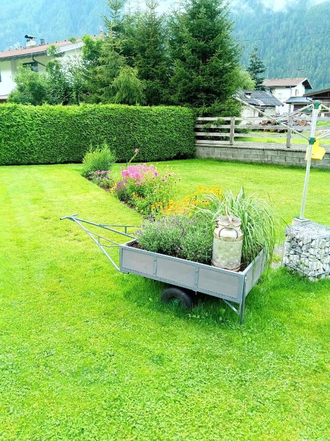 Haus Fini Apartman Längenfeld Kültér fotó